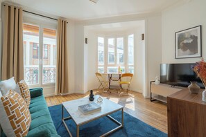 Apartment | Living area