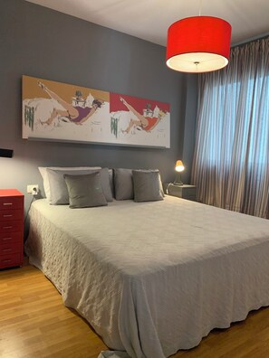 1 chambre, bureau, fer et planche Ă repasser, Wi-Fi
