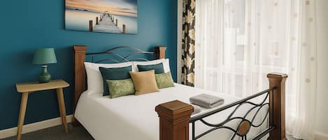 House | 4 bedrooms, free WiFi, bed sheets