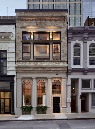 Walk to Broadway! Stylish 2BR in Historic Home!