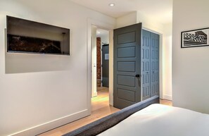 2 soverom, strykejern/-brett, wi-fi og sengetøy