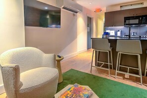 TV, offices - Historic 2 BR Condo – Steps from Broadway! (Nashville)