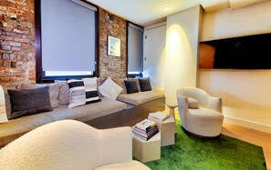 Télévision, espaces bureaux