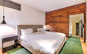 5 Schlafzimmer, Bügeleisen/Bügelbrett, WLAN, Bettwäsche