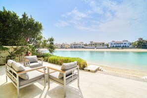 Exclusive Villa, 5 Bedrooms, Private Pool, Beach View | Teres/patio