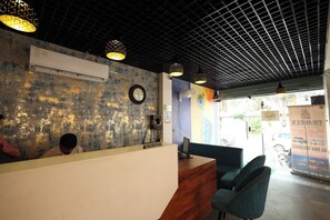 Reception - RADHA BIHARI NIKUNJ INN & RESTAURANT (Vrindavan)