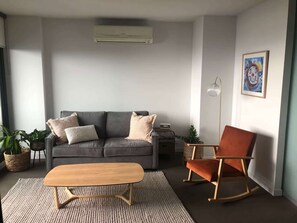 TV, stereo, offices