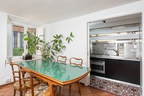 Oven, stovetop, dishwasher, high chair