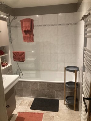 Hair dryer, towels, soap, toilet paper