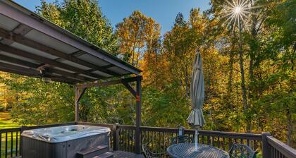 Foxwood Retreat, just minutes from Harrah's Casino in downtown Cherokee