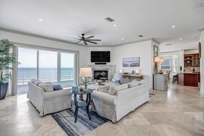Smart TV - Sea Haven - Oceanfront home w/ pvt beach & deck (Ponte Vedra Beach)