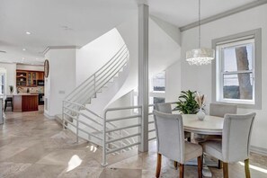 Dining - Sea Haven - Oceanfront home w/beach access & deck (Ponte Vedra Beach)