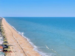 On the beach - Sea Haven - Oceanfront home w/ pvt beach & deck (Ponte Vedra Beach)