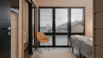 4 bedrooms, free WiFi