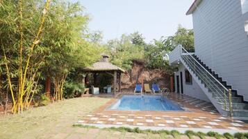 Luksus-villa - udsigt til pool | Privat pool