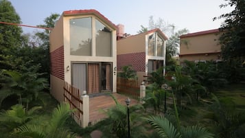 1 habitación y ropa de cama