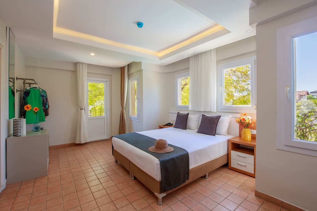 Comfort Triple Room, Balcony, Pool View | Free WiFi