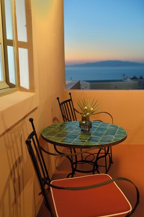 Terracote Grand Suite Sea View with Outdoor Jetted Tub | Terrace/patio