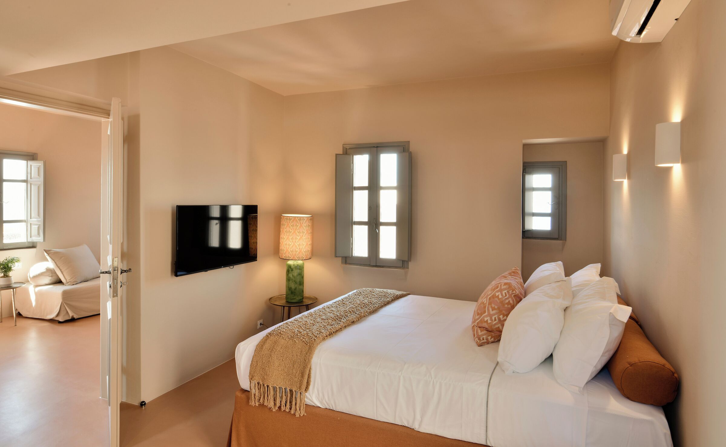 Suite – grand | Strykejern/-brett, wi-fi (inkludert) og sengetøy