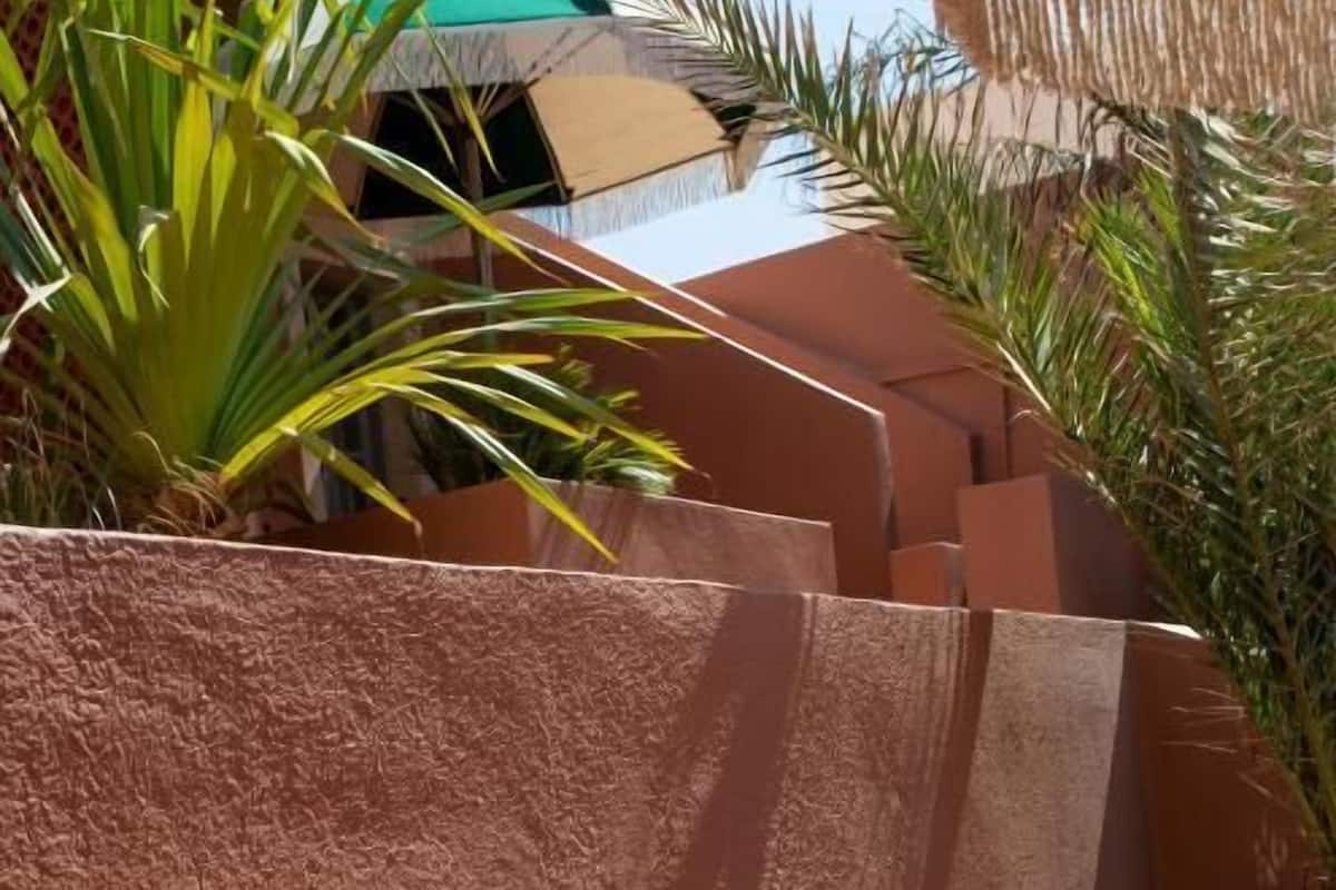 Ochre Suite Split Level | 1 bedroom, iron/ironing board, free WiFi, bed sheets