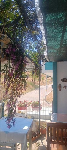 Adamarin Terrace otel