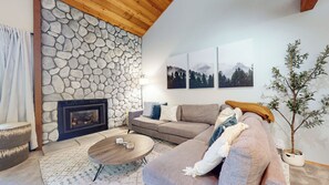 TV connectée, cheminée