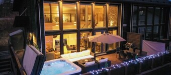 Villa Halla 1, HimosYkkösen alue