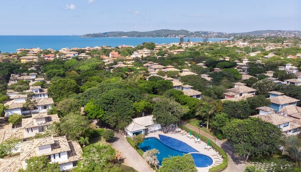 บ้านดีลักซ์, 4 ห้องนอน, เครื่องปรับอากาศ | บริเวณภายนอก