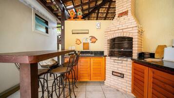 Deluxe huis, 4 slaapkamers, airconditioning | Dineren