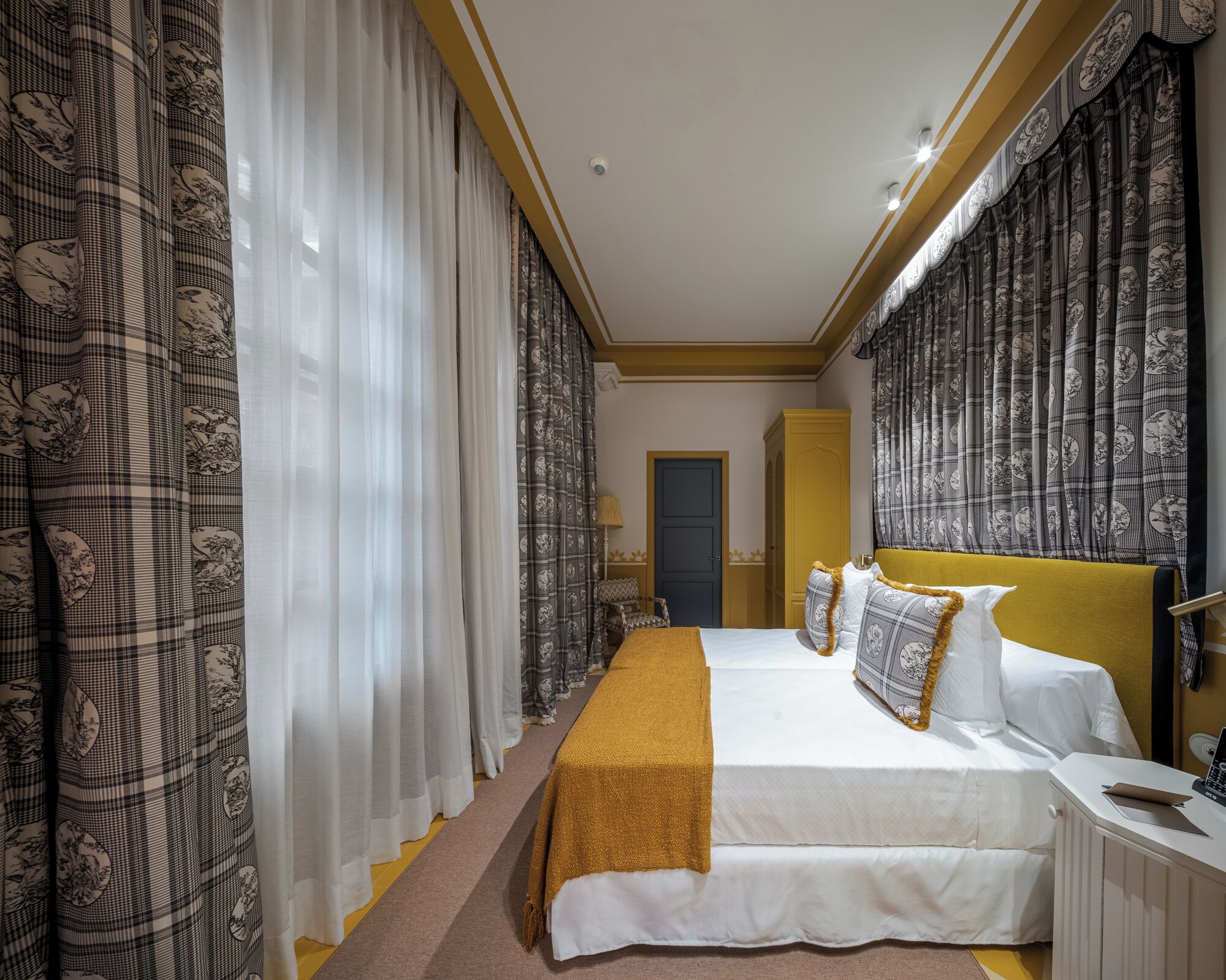 Photo - Hotel Sevilla