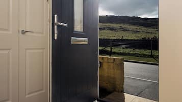 Enter a serene rural landscape from the comfort of your home.