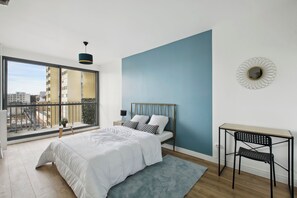 5 Schlafzimmer, Bügeleisen/Bügelbrett, WLAN