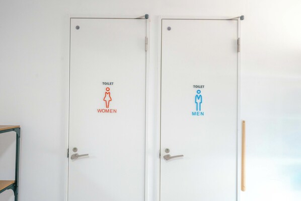 Unclassified image, 1 of 22, button - TRANSIT HOSTEL (Izumisano)