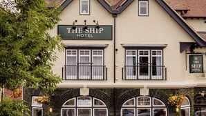 A two-story building with a sign reading "The Ship Hotel". - The Ship Hotel (Leigh-on-Sea)