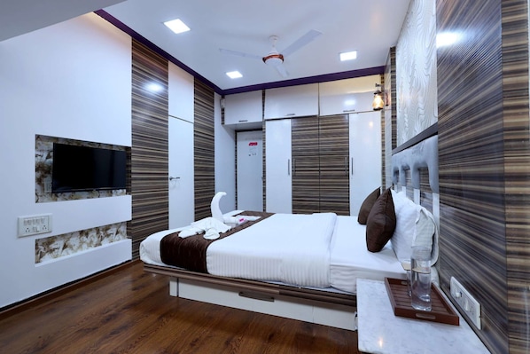 3 chambres, fer et planche à repasser, Wi-Fi gratuit, draps fournis