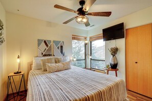 Interior - Walk to Old Town Park City: Unit w/ Shared Hot Tub (Park City)