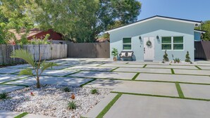 Interior - 4 Mi to Coast: Modern Retreat in Vero Beach! (Vero Beach)