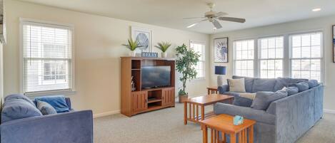 Apartment (4 Bedrooms) | Front of property