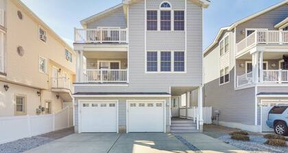 Walk to Beach: Wildwood Apt w/ Balcony!