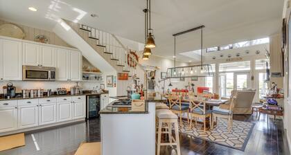 Marina & Golf Course Views: Edisto Island Home