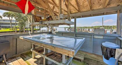 Private Balcony w/ Water Views: Welaka Condo!