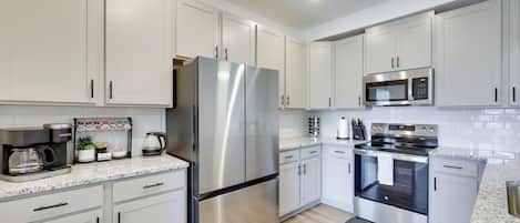 Apartment (2 Bedrooms) | Bahagian dalam
