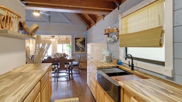 House (1 Bedroom) | Interior