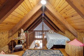 House (1 Bedroom) | Interior