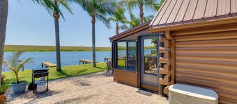 Boat, Fish & Swim: Lakefront Cabin in Okeechobee!