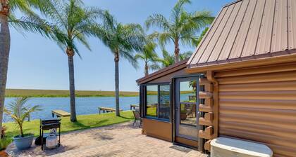 Boat, Fish & Swim: Lakefront Cabin in Okeechobee!