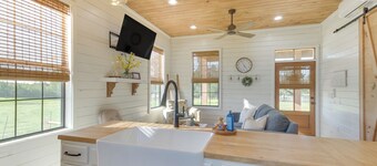 4-acre Plot: Farmhouse-chic Retreat in Forest!