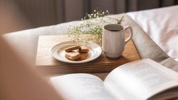 Quarto casal ou duplo superior, 1 quarto | Roupas de cama premium, escrivaninha, espaço de trabalho para notebook