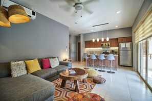 House - Aldea Zama Penthouse w Private Rooftop Jacuzzi (Tulum)