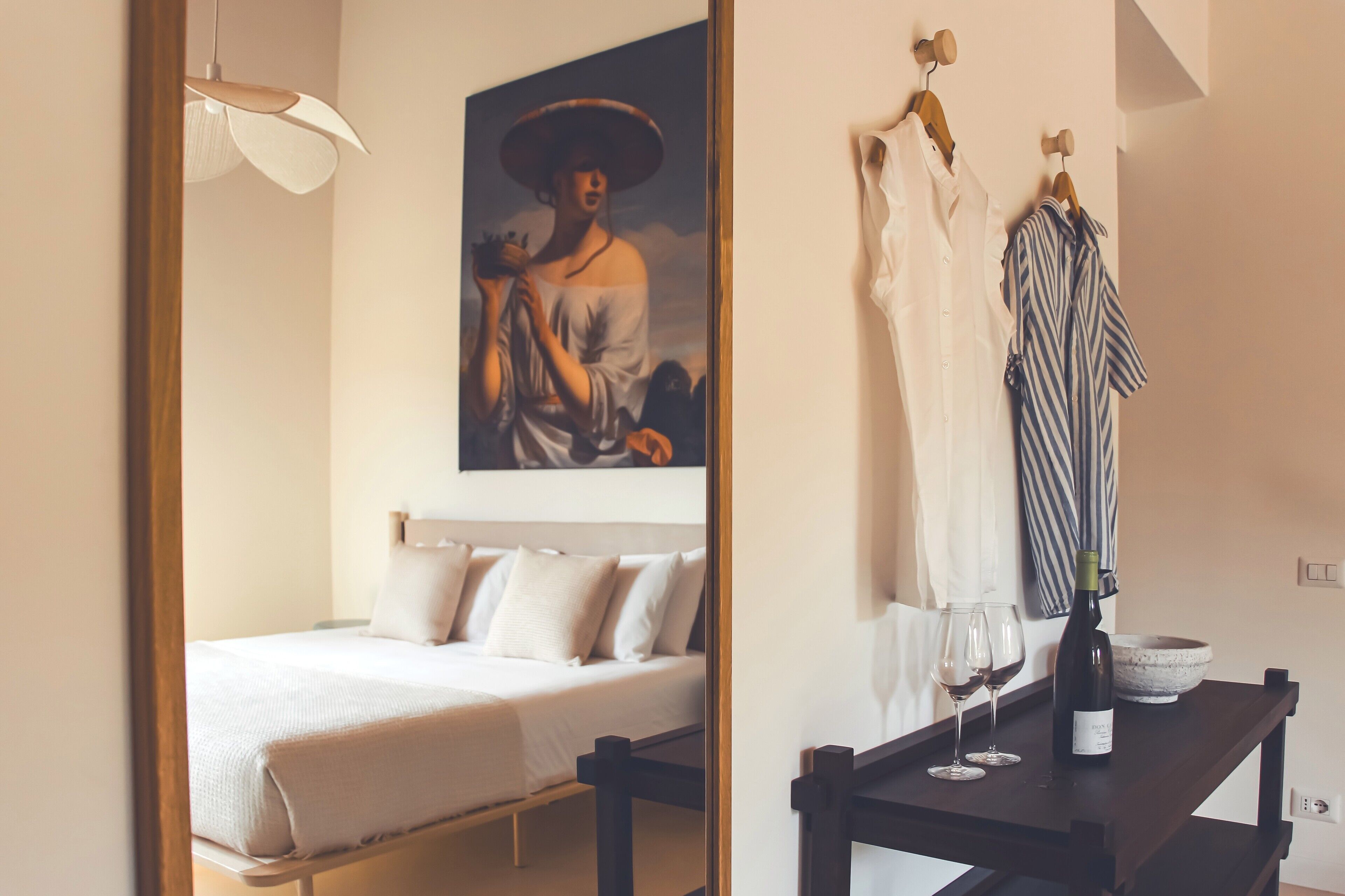 Deluxe Double Room, 1 King Bed, Air conditioning | Egyptian cotton sheets, premium bedding, down duvets, memory-foam beds